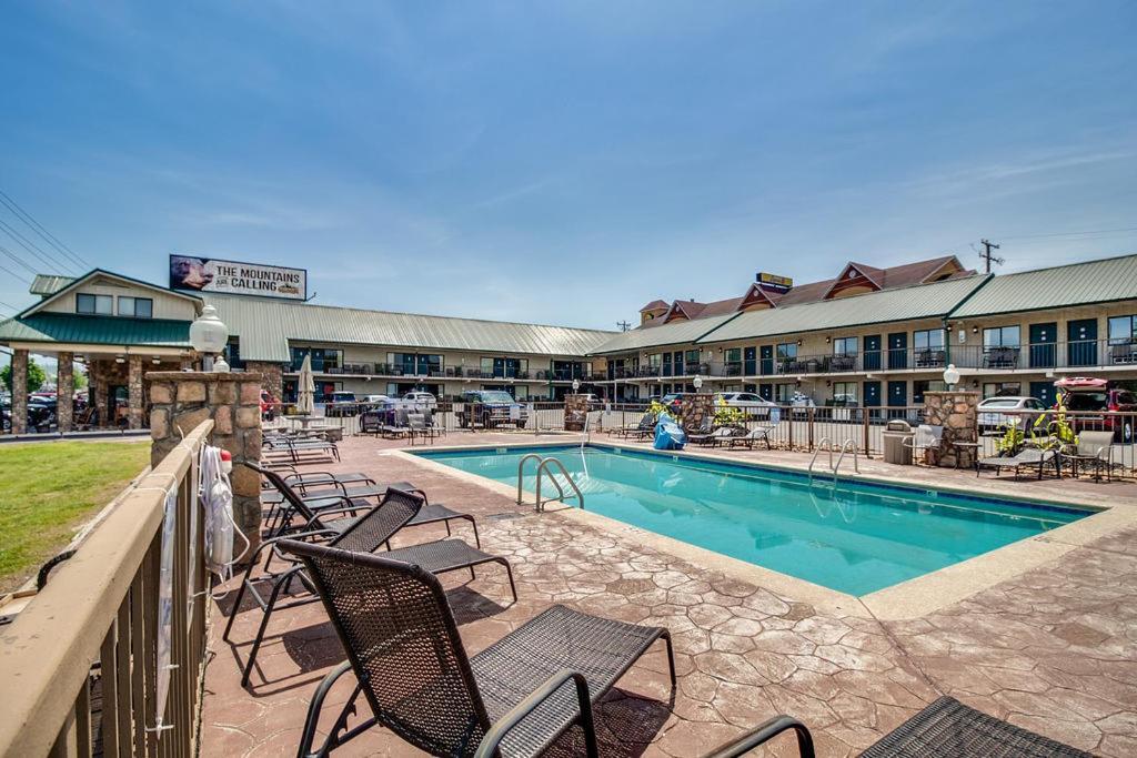Mountain Breeze Motel Pigeon Forge Luaran gambar